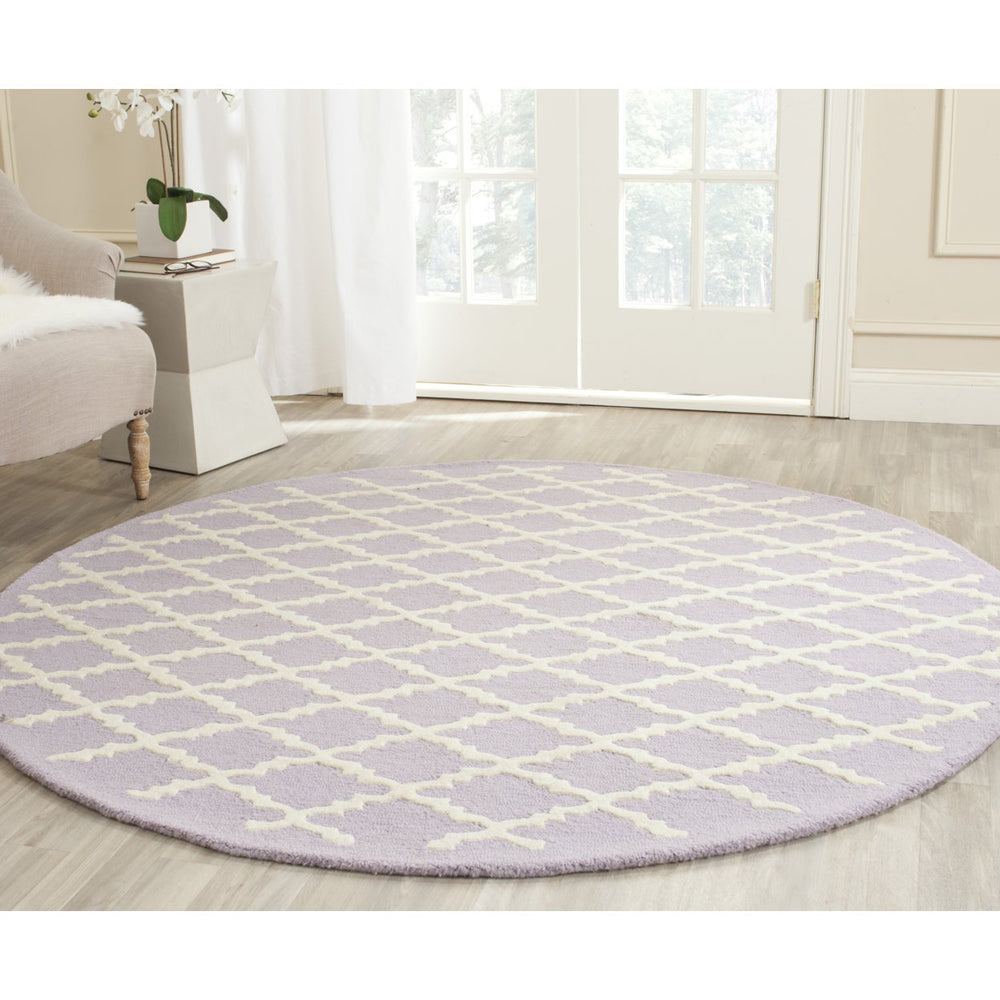 SAFAVIEH Cambridge CAM137C Lavender / Ivory Rug Image 2