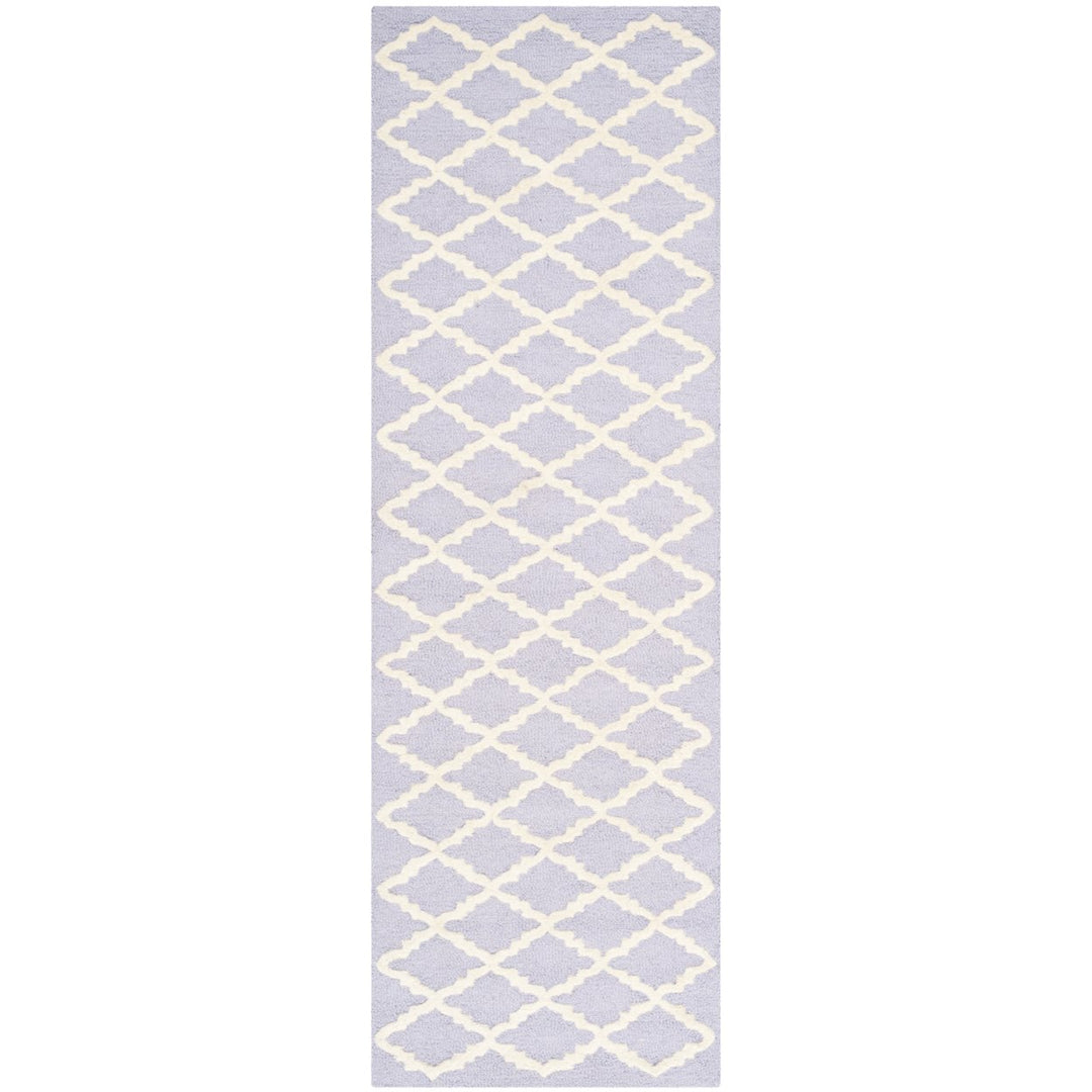 SAFAVIEH Cambridge CAM137C Lavender / Ivory Rug Image 1