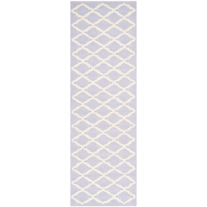 SAFAVIEH Cambridge CAM137C Lavender / Ivory Rug Image 1