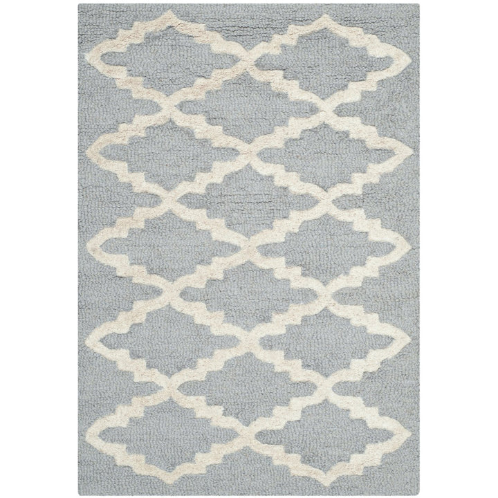 SAFAVIEH Cambridge CAM137D Handmade Silver /Ivory Rug Image 8