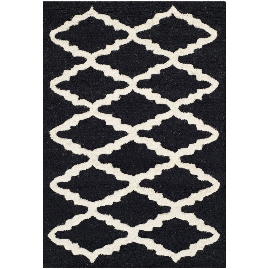 SAFAVIEH Cambridge CAM137E Handmade Black / Ivory Rug Image 8