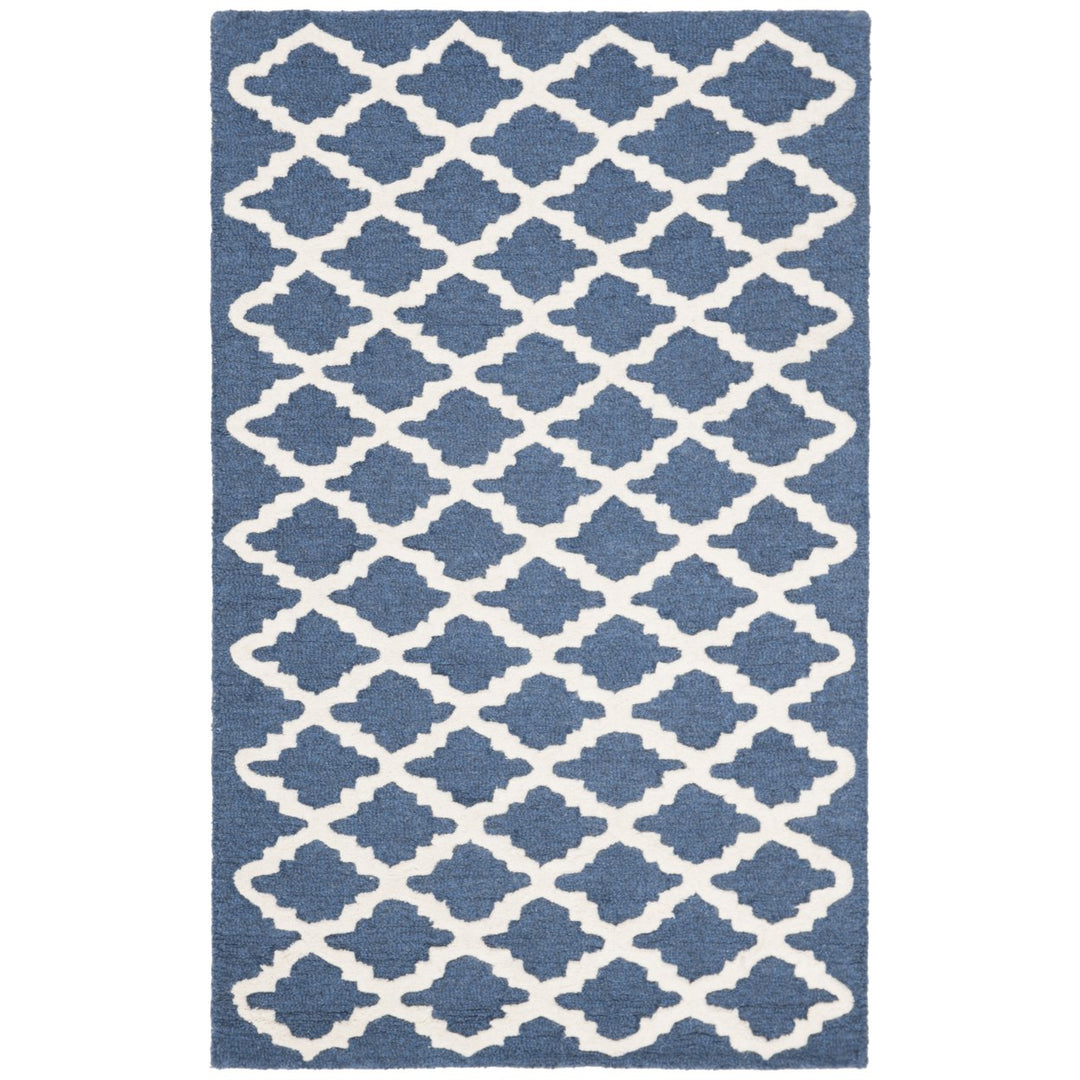 SAFAVIEH Cambridge CAM137G Handmade Navy / Ivory Rug Image 9