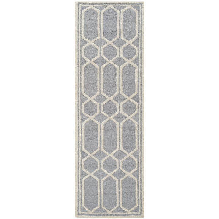 SAFAVIEH Cambridge CAM138D Handmade Silver /Ivory Rug Image 1