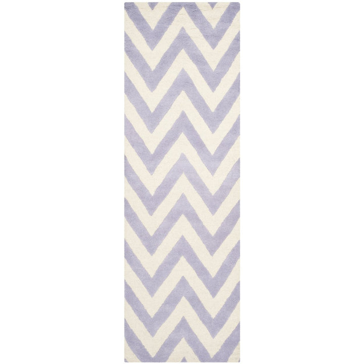 SAFAVIEH Cambridge CAM139C Lavender / Ivory Rug Image 5