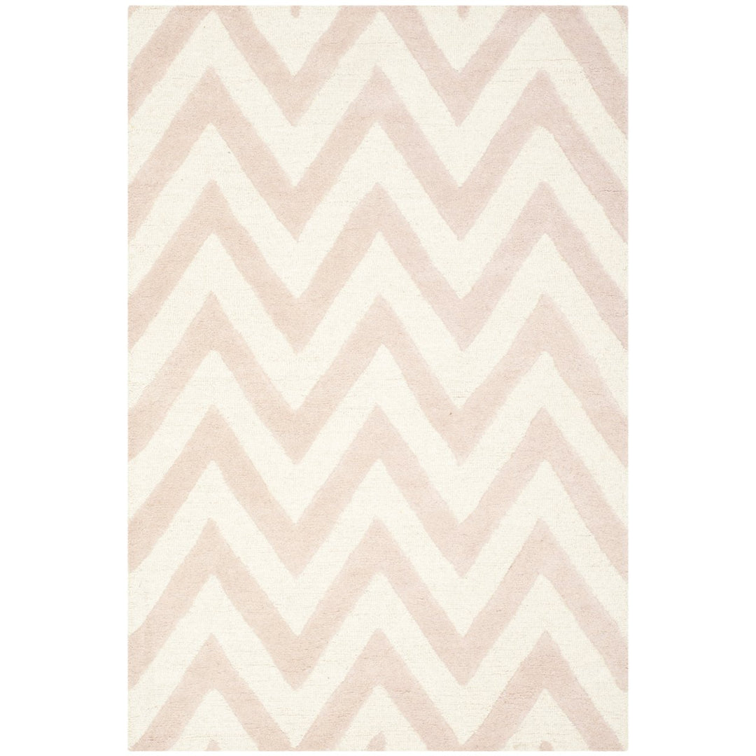 SAFAVIEH Cambridge CAM139M Light Pink / Ivory Rug Image 1