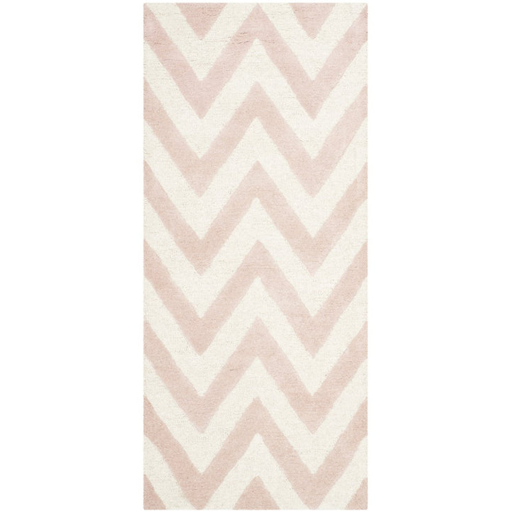 SAFAVIEH Cambridge CAM139M Light Pink / Ivory Rug Image 1