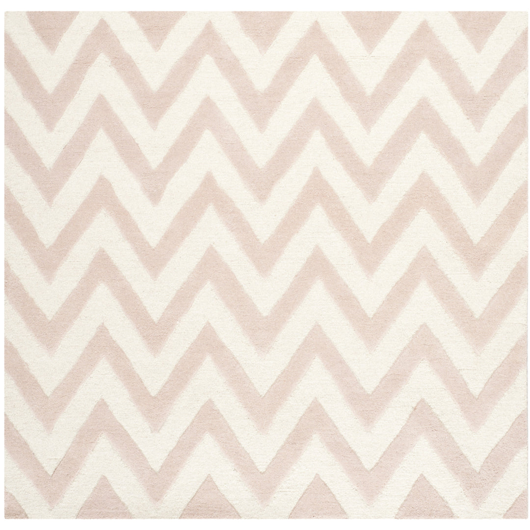 SAFAVIEH Cambridge CAM139M Light Pink / Ivory Rug Image 9