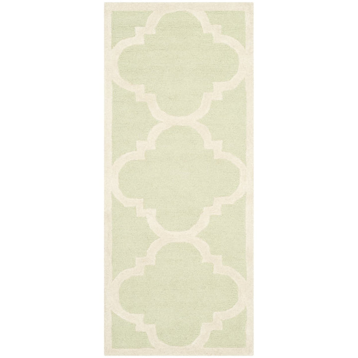 SAFAVIEH Cambridge CAM140B Light Green / Ivory Rug Image 1