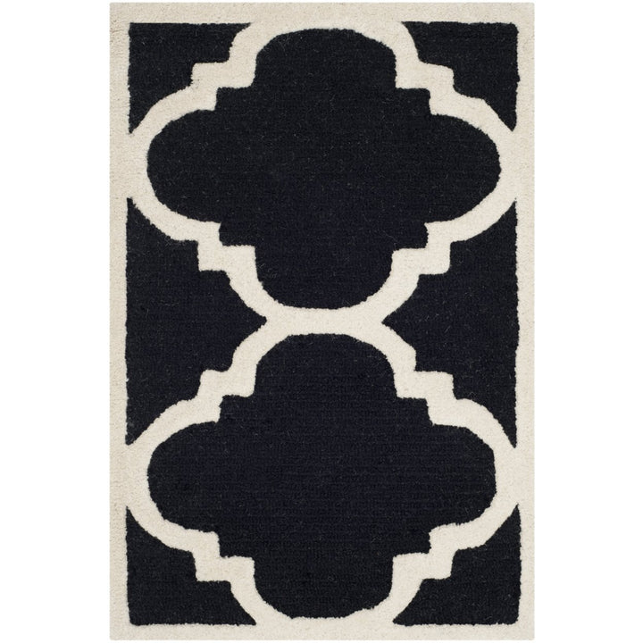 SAFAVIEH Cambridge CAM140E Handmade Black / Ivory Rug Image 2