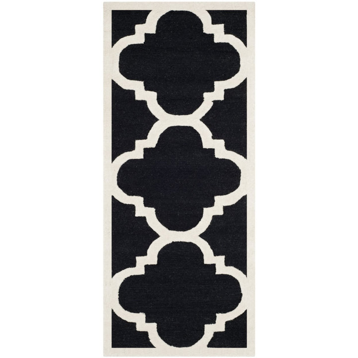 SAFAVIEH Cambridge CAM140E Handmade Black / Ivory Rug Image 3