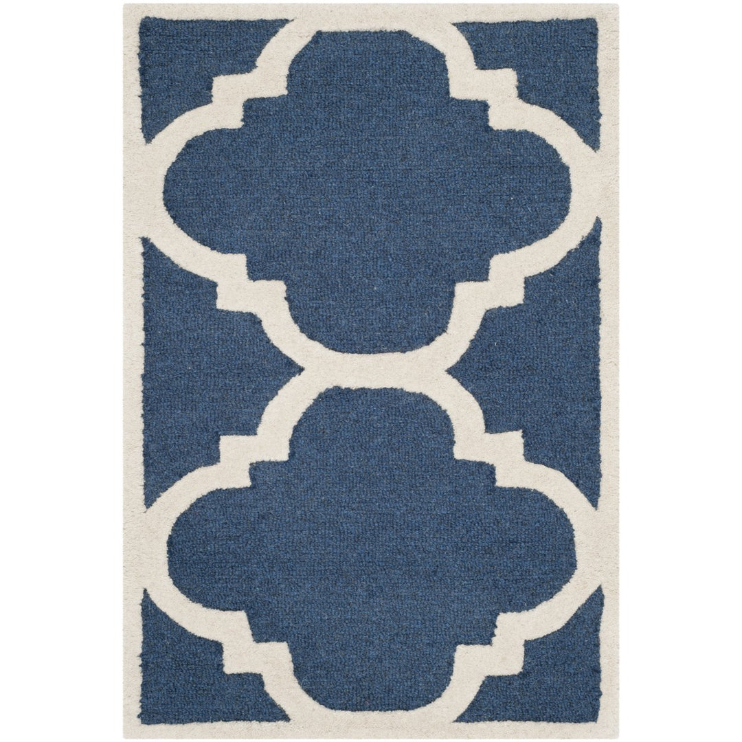 SAFAVIEH Cambridge CAM140G Handmade Navy / Ivory Rug Image 8