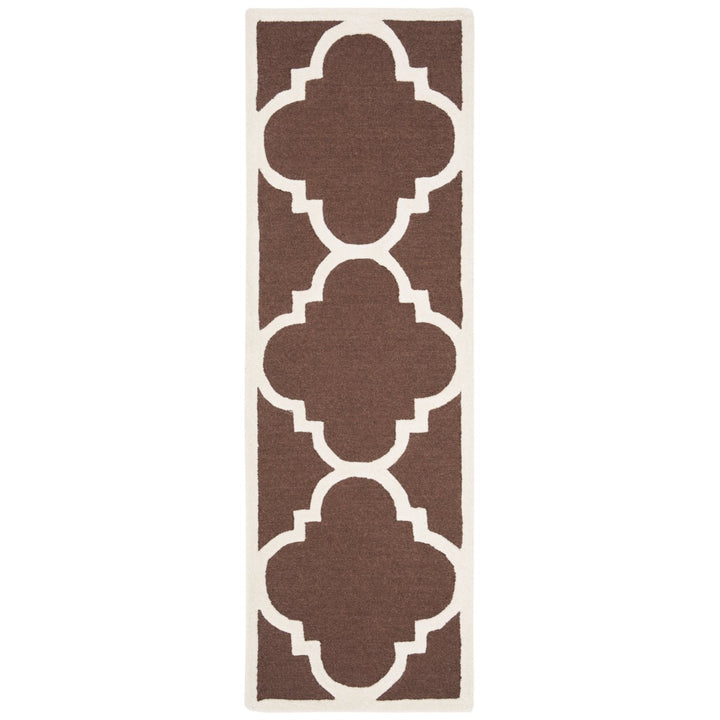 SAFAVIEH Cambridge CAM140H Dark Brown / Ivory Rug Image 1