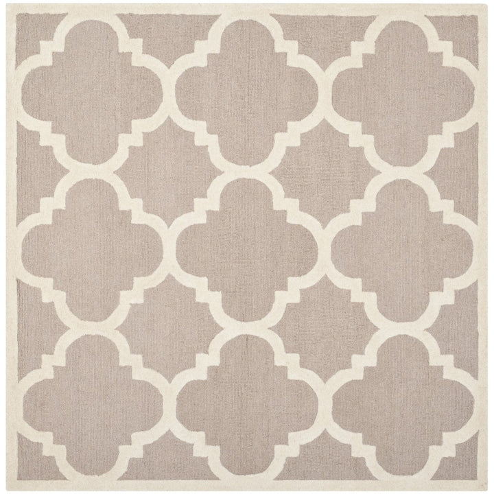 SAFAVIEH Cambridge CAM140J Handmade Beige / Ivory Rug Image 1