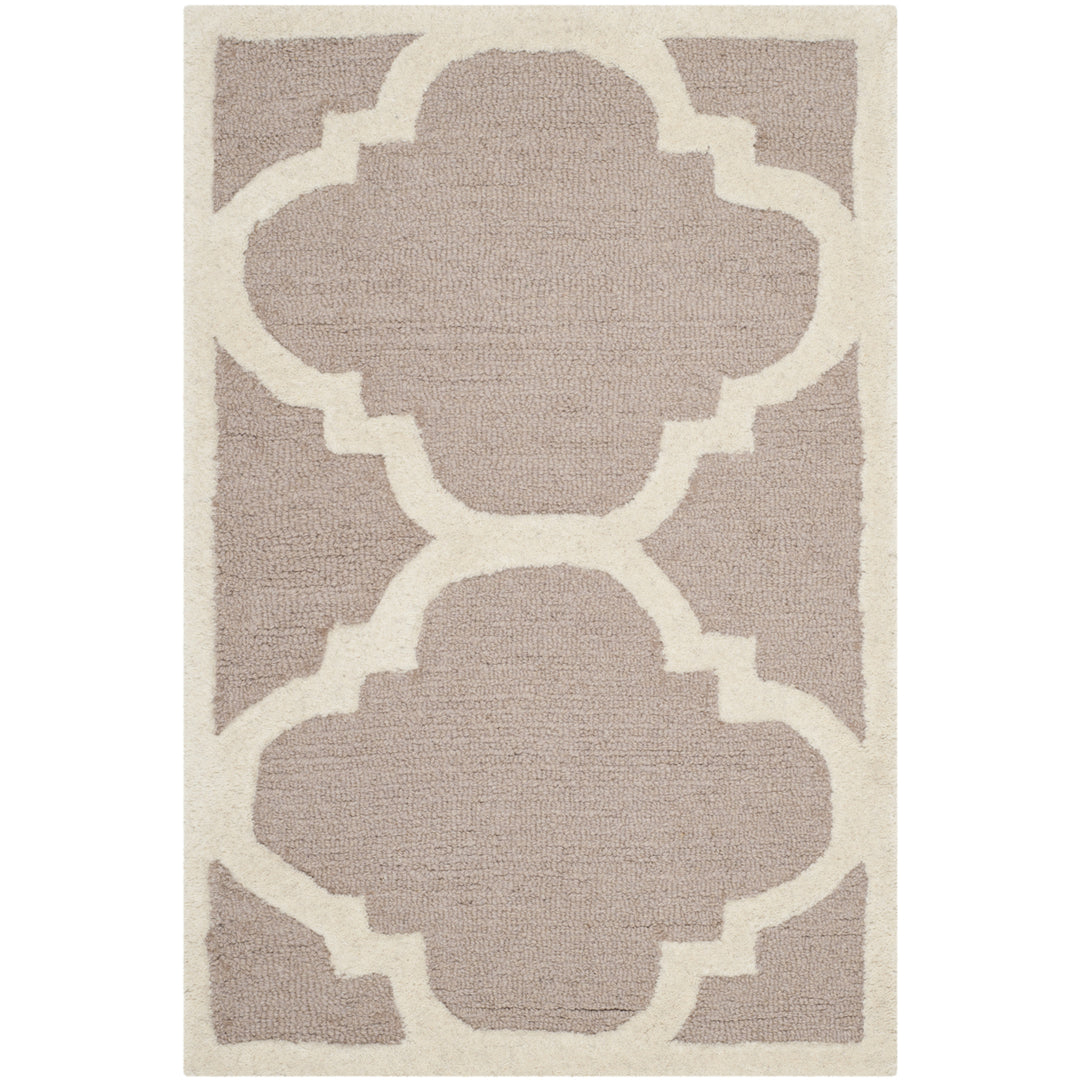 SAFAVIEH Cambridge CAM140J Handmade Beige / Ivory Rug Image 4