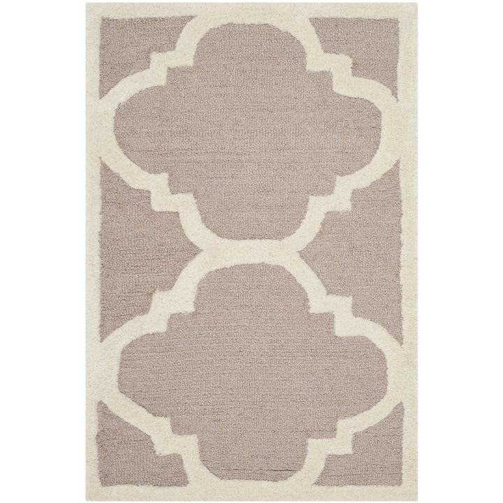 SAFAVIEH Cambridge CAM140J Handmade Beige / Ivory Rug Image 4