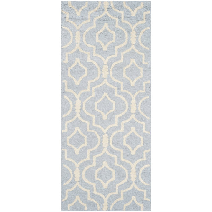 SAFAVIEH Cambridge CAM141A Light Blue / Ivory Rug Image 4