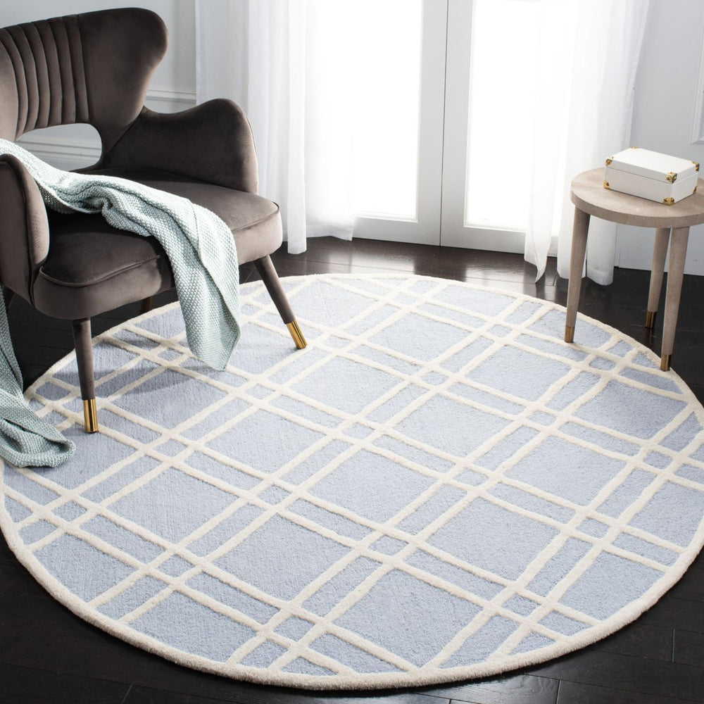 SAFAVIEH Cambridge CAM142A Light Blue / Ivory Rug Image 2