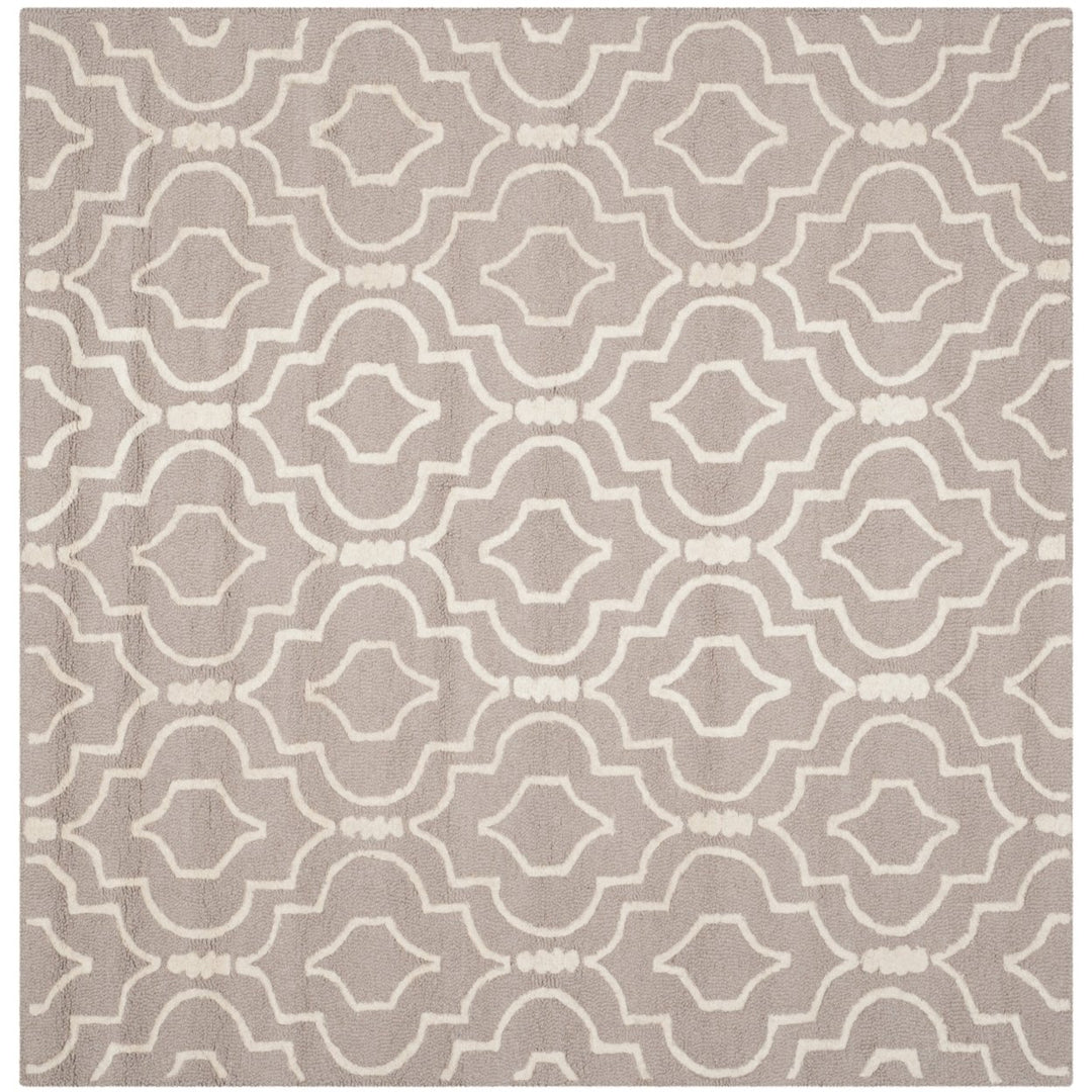 SAFAVIEH Cambridge CAM141J Handmade Beige / Ivory Rug Image 6