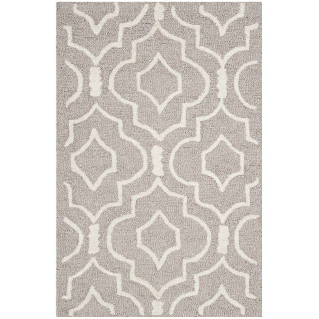 SAFAVIEH Cambridge CAM141J Handmade Beige / Ivory Rug Image 9