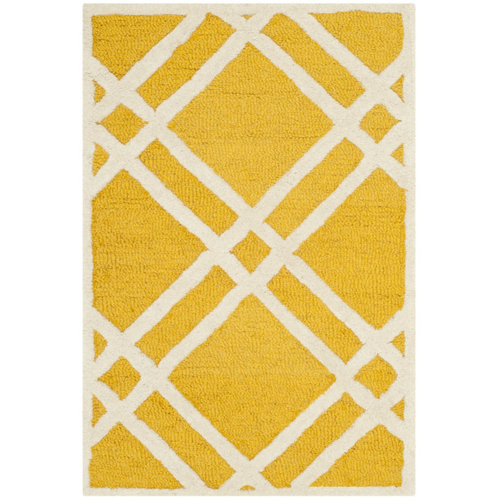 SAFAVIEH Cambridge CAM142Q Handmade Gold / Ivory Rug Image 8