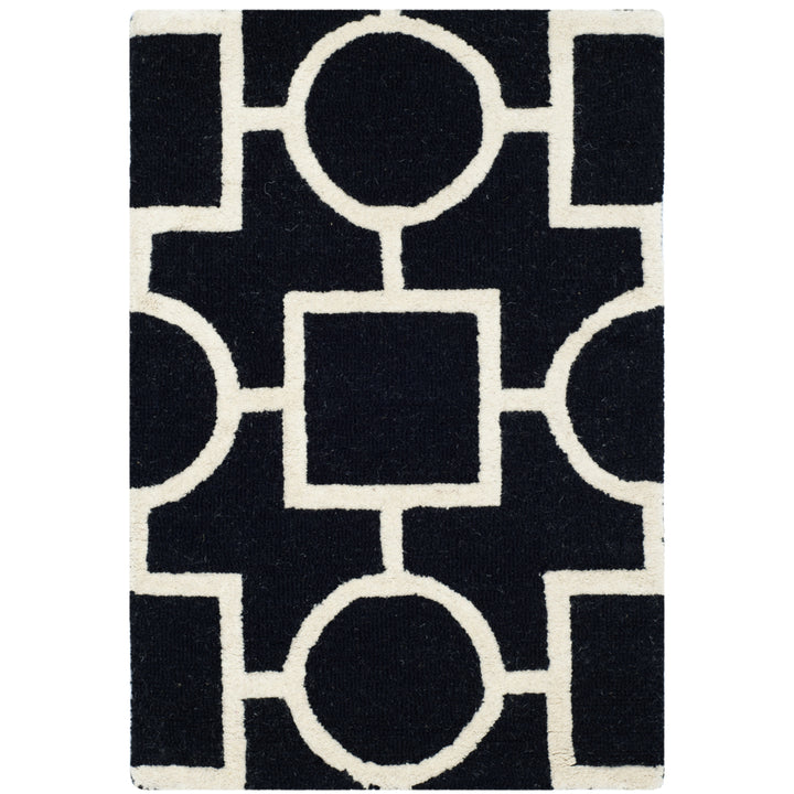 SAFAVIEH Cambridge CAM143E Handmade Black / Ivory Rug Image 8