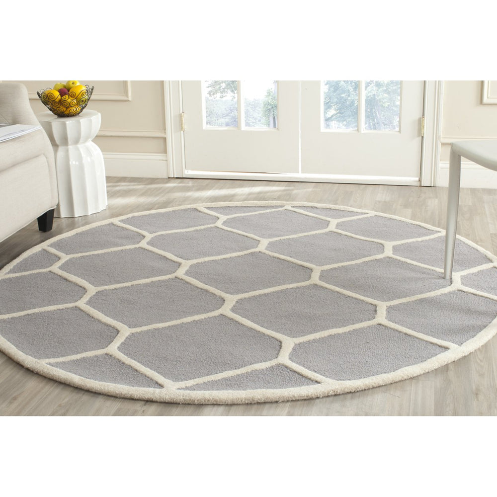 SAFAVIEH Cambridge CAM144D Handmade Silver /Ivory Rug Image 2