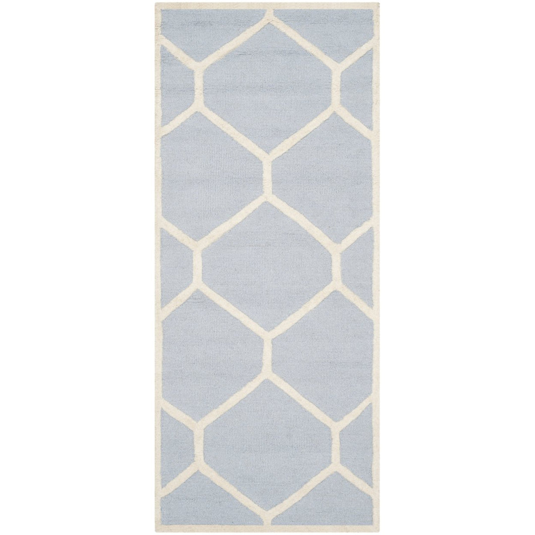 SAFAVIEH Cambridge CAM144A Light Blue / Ivory Rug Image 4