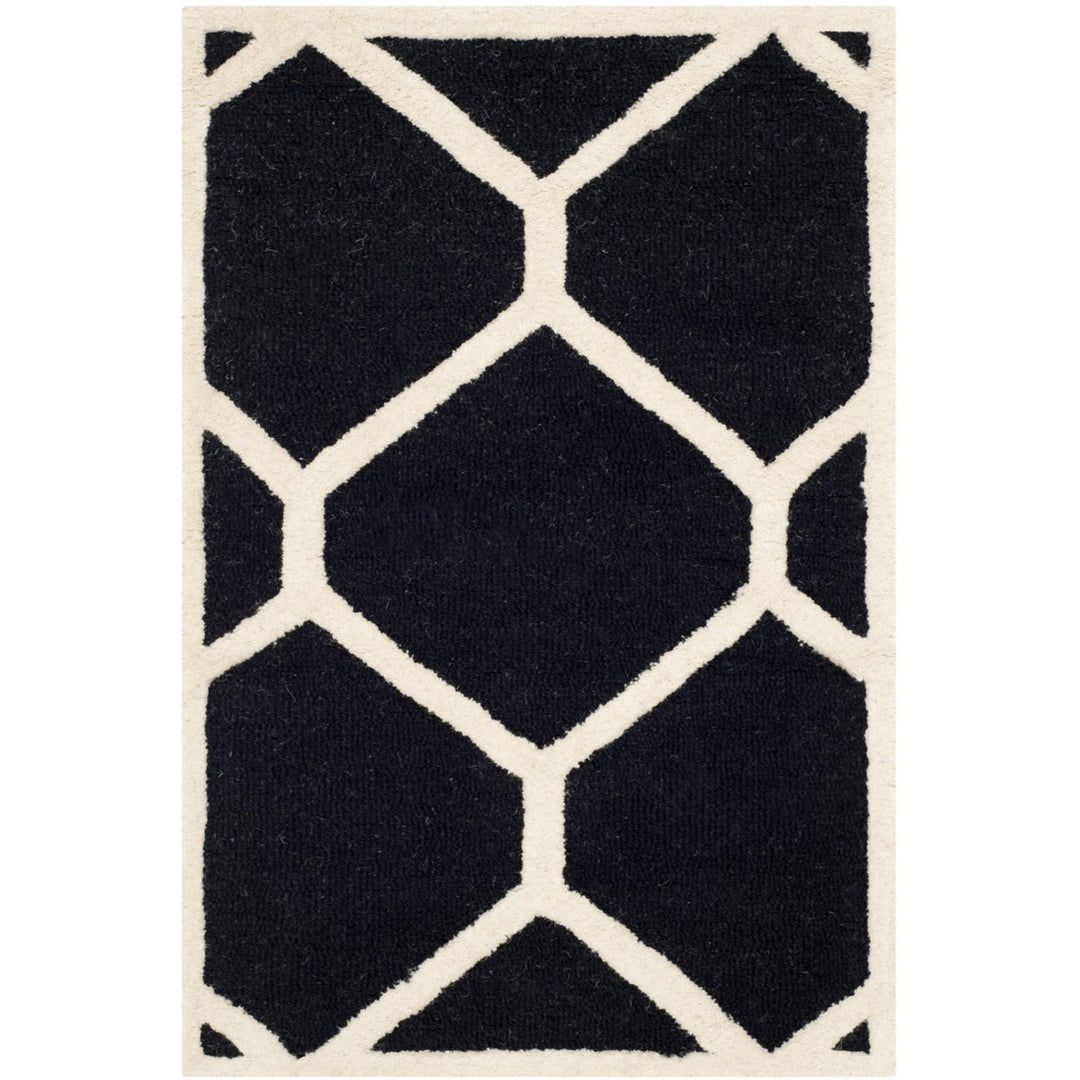 SAFAVIEH Cambridge CAM144E Handmade Black / Ivory Rug Image 8