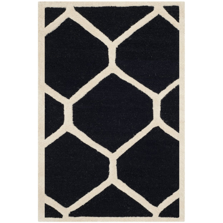 SAFAVIEH Cambridge CAM144E Handmade Black / Ivory Rug Image 9