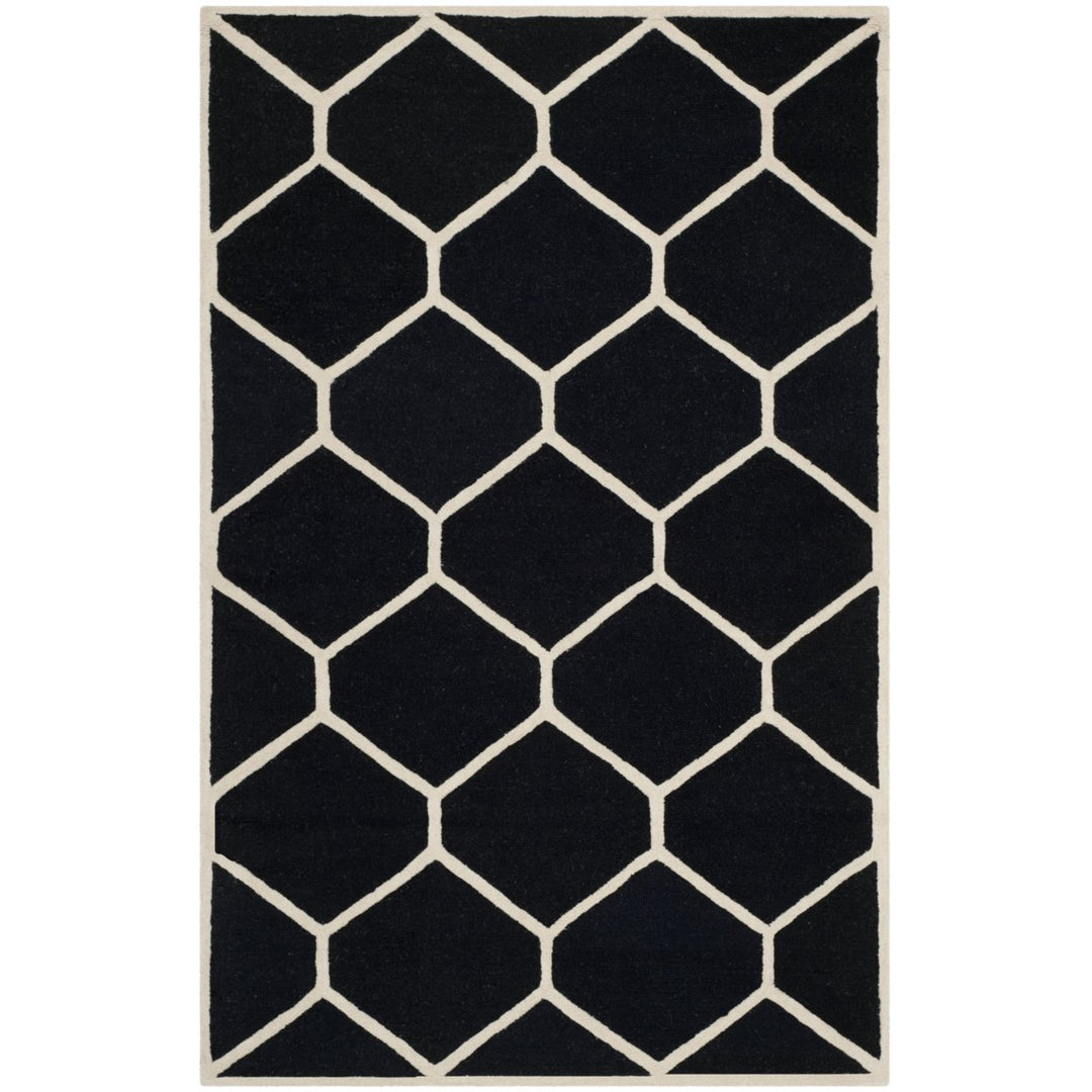 SAFAVIEH Cambridge CAM144E Handmade Black / Ivory Rug Image 11