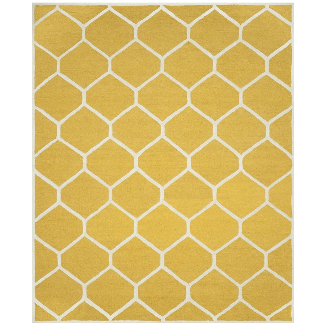 SAFAVIEH Cambridge CAM144Q Handmade Gold / Ivory Rug Image 1