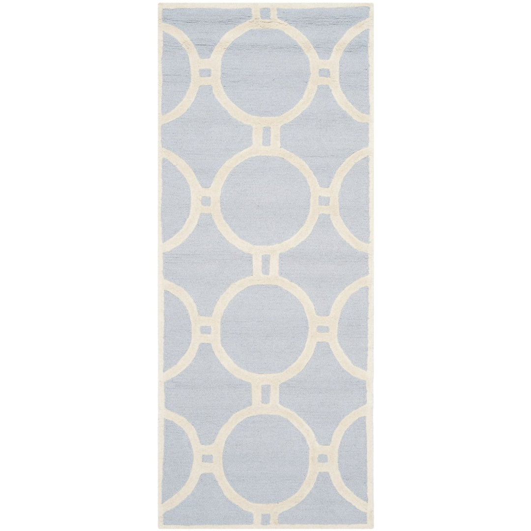 SAFAVIEH Cambridge CAM145A Light Blue / Ivory Rug Image 5