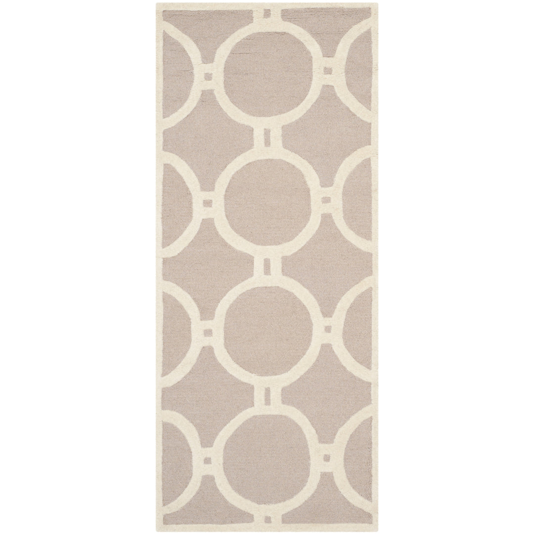 SAFAVIEH Cambridge CAM145J Handmade Beige / Ivory Rug Image 5