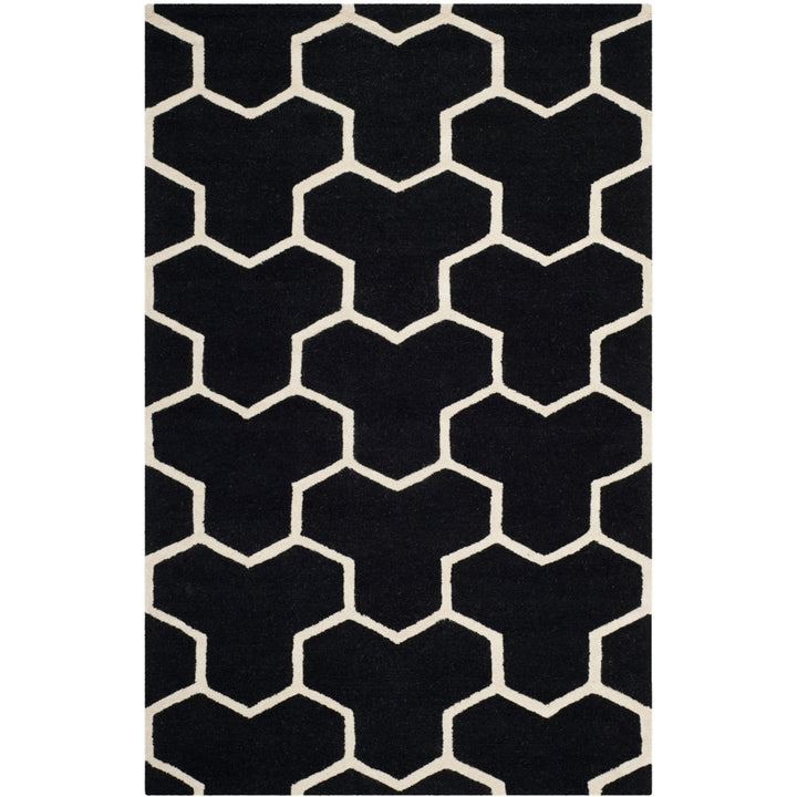 SAFAVIEH Cambridge CAM146E Handmade Black / Ivory Rug Image 9