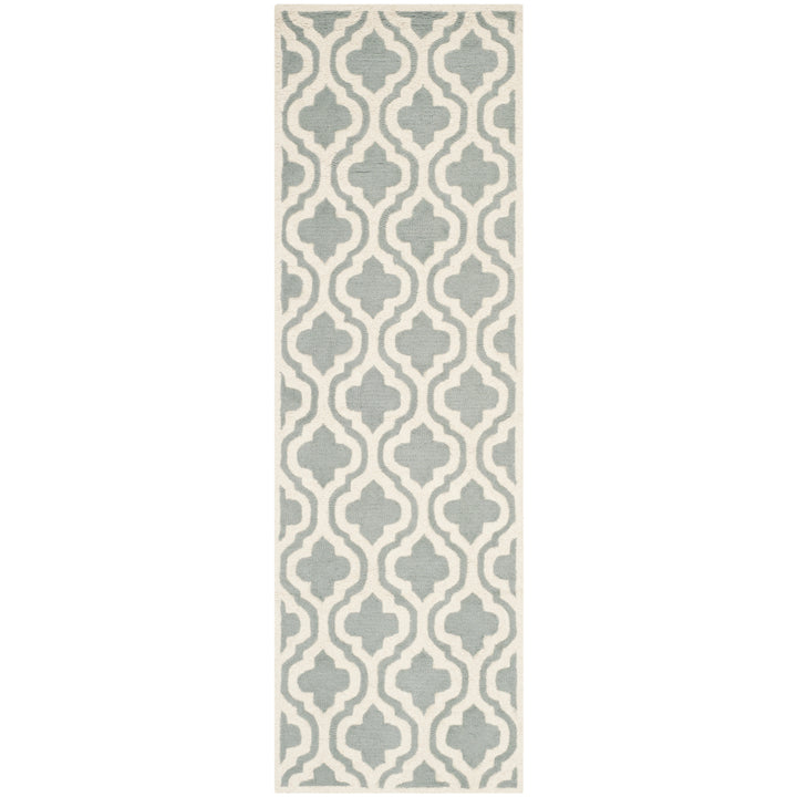 SAFAVIEH Cambridge CAM152A Handmade Spa / Ivory Rug Image 3