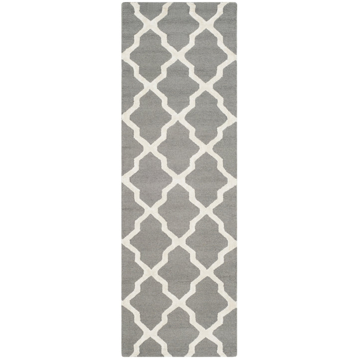 SAFAVIEH Cambridge CAM155D Handmade Grey / Ivory Rug Image 5