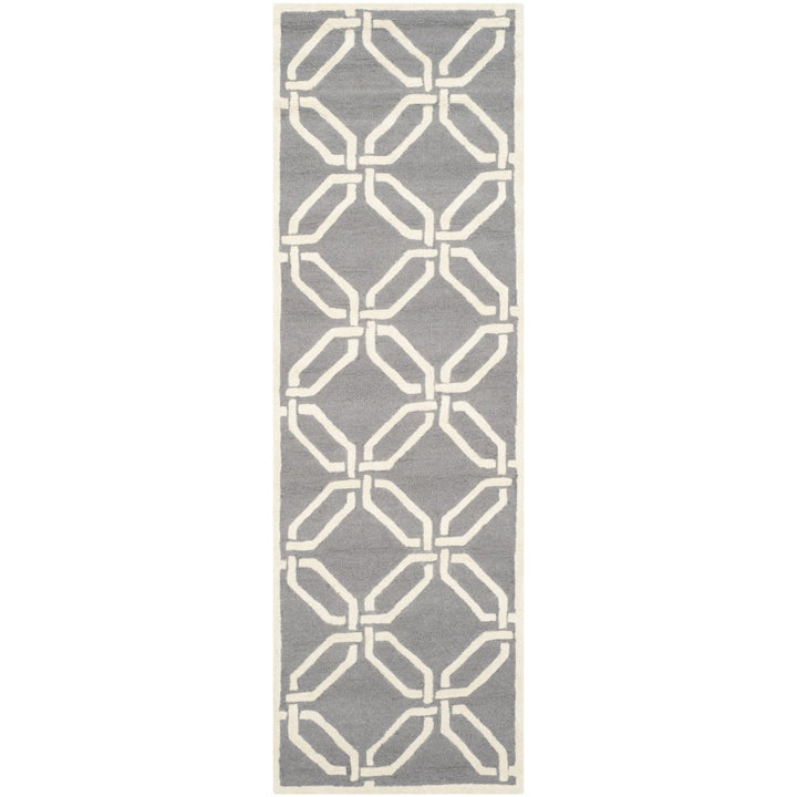 SAFAVIEH Cambridge CAM311D Dark Grey / Ivory Rug Image 5