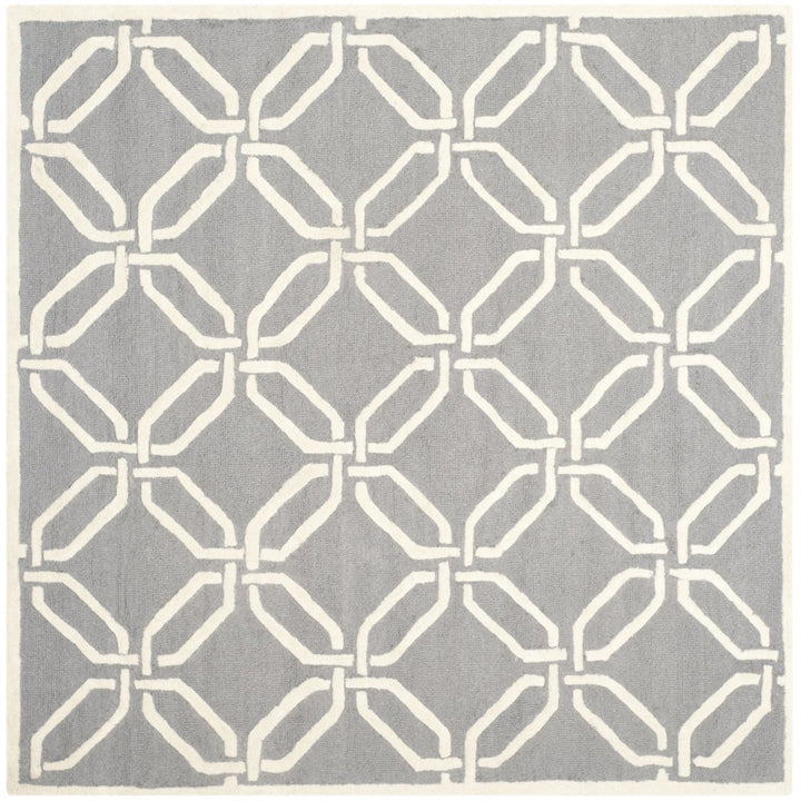 SAFAVIEH Cambridge CAM311D Dark Grey / Ivory Rug Image 6