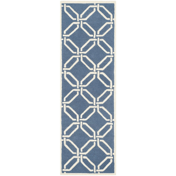 SAFAVIEH Cambridge CAM311M Handmade Navy / Ivory Rug Image 1