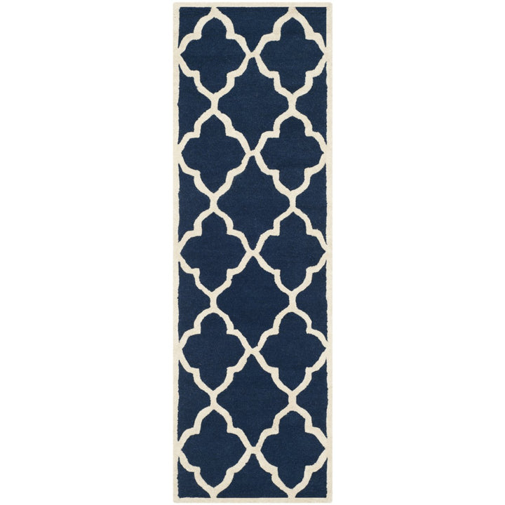 SAFAVIEH Cambridge CAM312M Handmade Navy / Ivory Rug Image 5