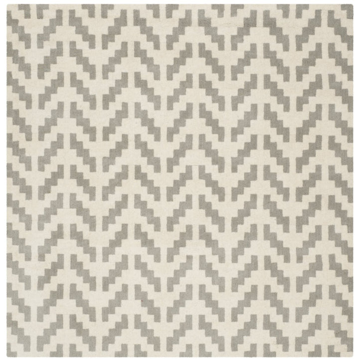 SAFAVIEH Cambridge CAM322G Handmade Grey / Ivory Rug Image 6