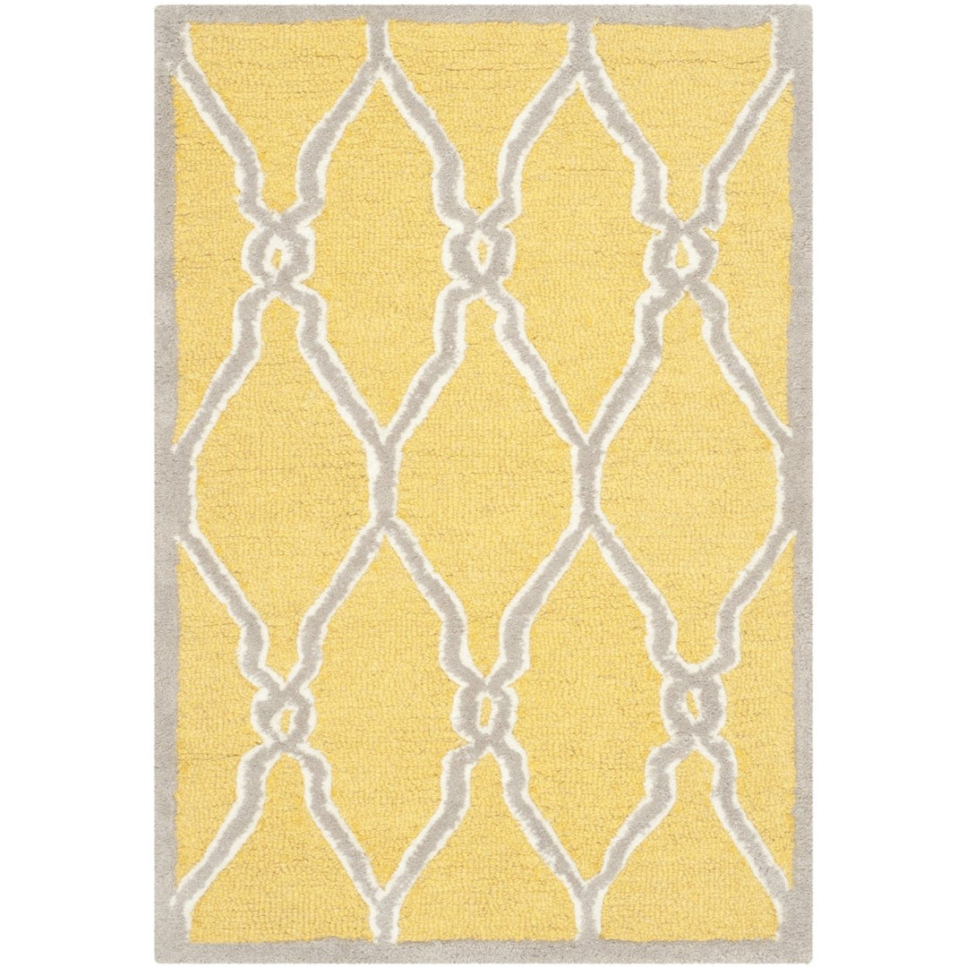 SAFAVIEH Cambridge CAM352Q Handmade Gold / Ivory Rug Image 1