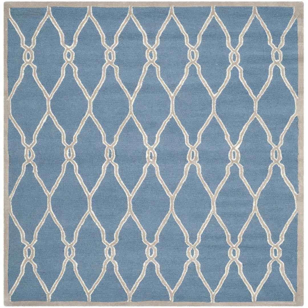 SAFAVIEH Cambridge CAM352M Handmade Navy / Ivory Rug Image 6