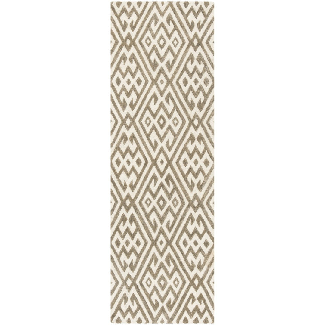 SAFAVIEH Cambridge CAM401A Handmade Ivory / Grey Rug Image 5