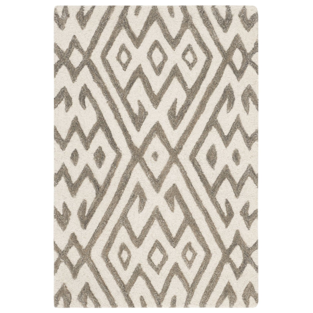 SAFAVIEH Cambridge CAM401A Handmade Ivory / Grey Rug Image 8