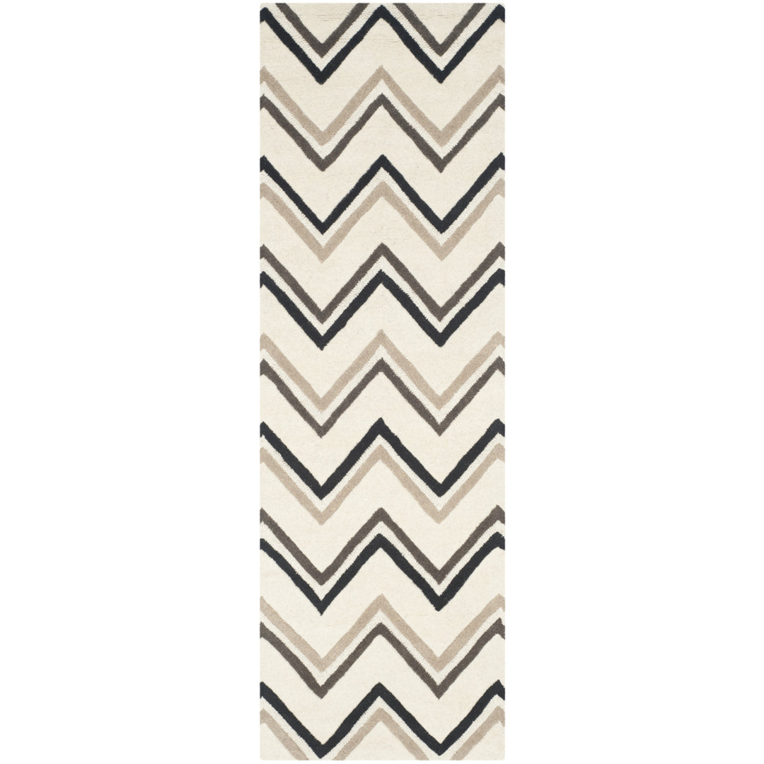 SAFAVIEH Cambridge CAM581B Handmade Ivory / Black Rug Image 3