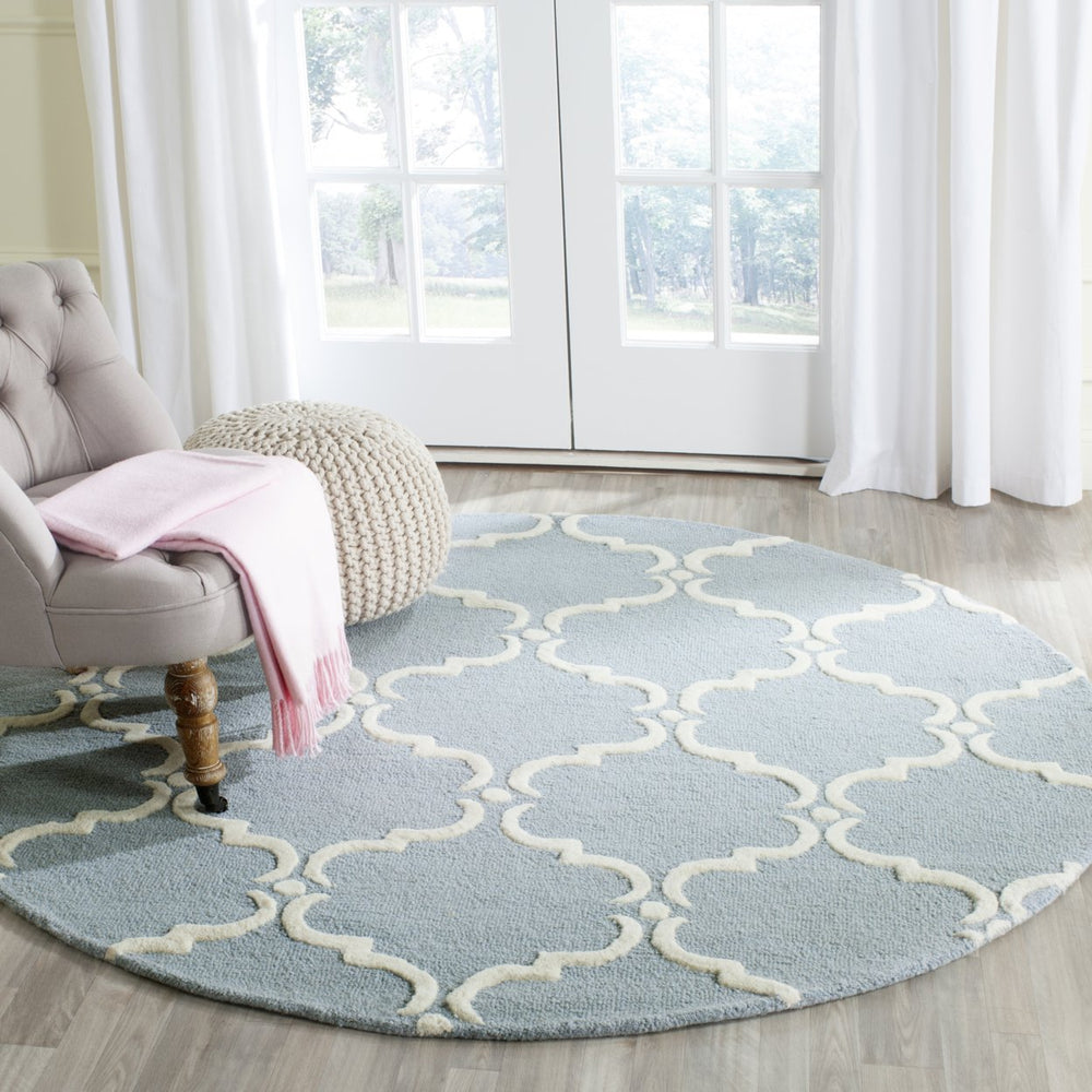 SAFAVIEH Cambridge CAM703B Handmade Blue / Ivory Rug Image 2