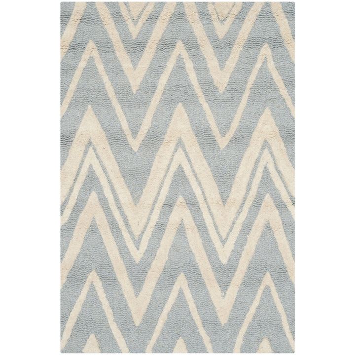 SAFAVIEH Cambridge CAM711B Handmade Blue / Ivory Rug Image 8