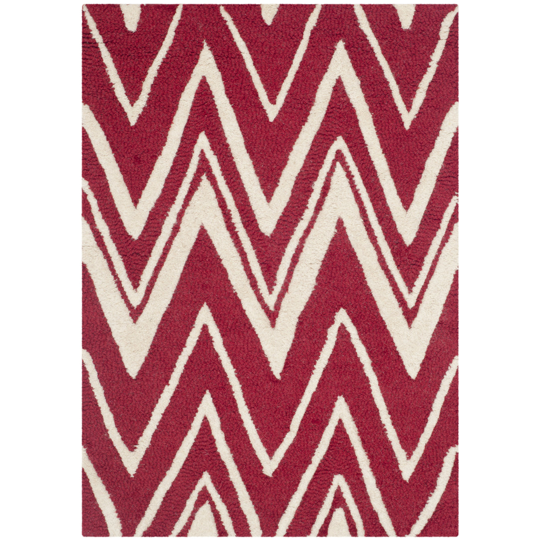 SAFAVIEH Cambridge CAM711H Handmade Red / Ivory Rug Image 8