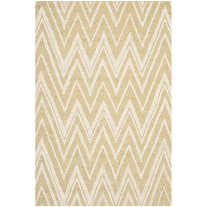 SAFAVIEH Cambridge CAM711L Light Gold / Ivory Rug Image 1